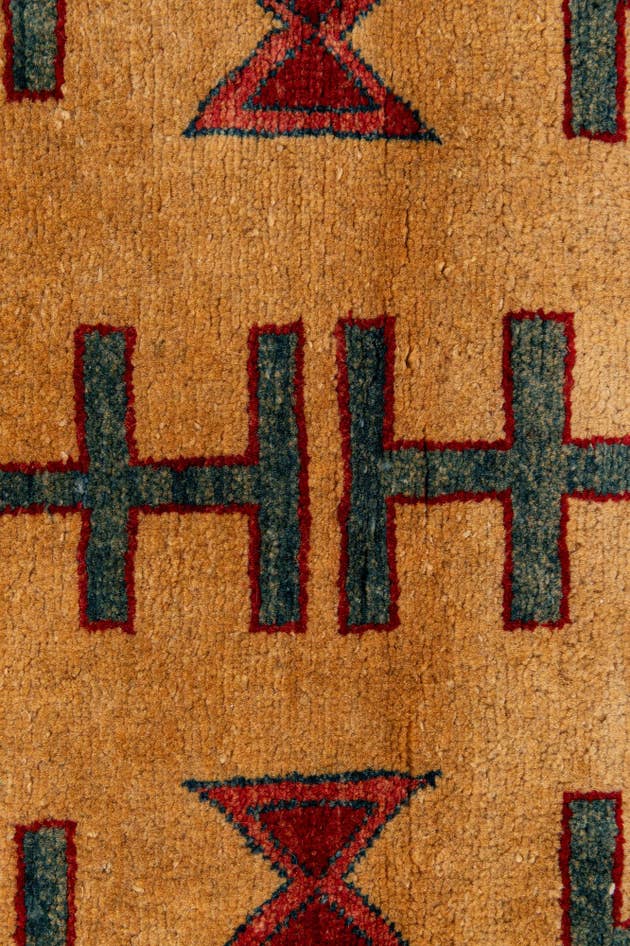 Detail image of 3' 5 x 5' 6 Hand Knotted Ziegler Wool Rug