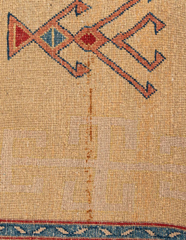 Detail image of 3' 5 x 5' 6  Hand Knotted Ziegler Wool Rug
