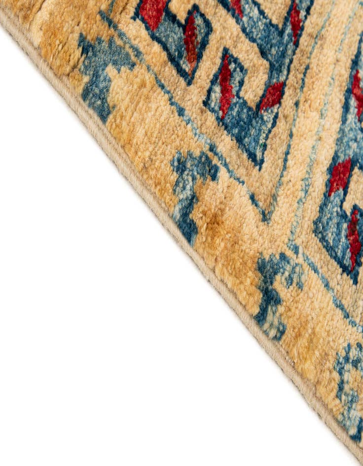 Detail image of 6' 5 x 7' 4  Hand Knotted Ziegler Wool Rug