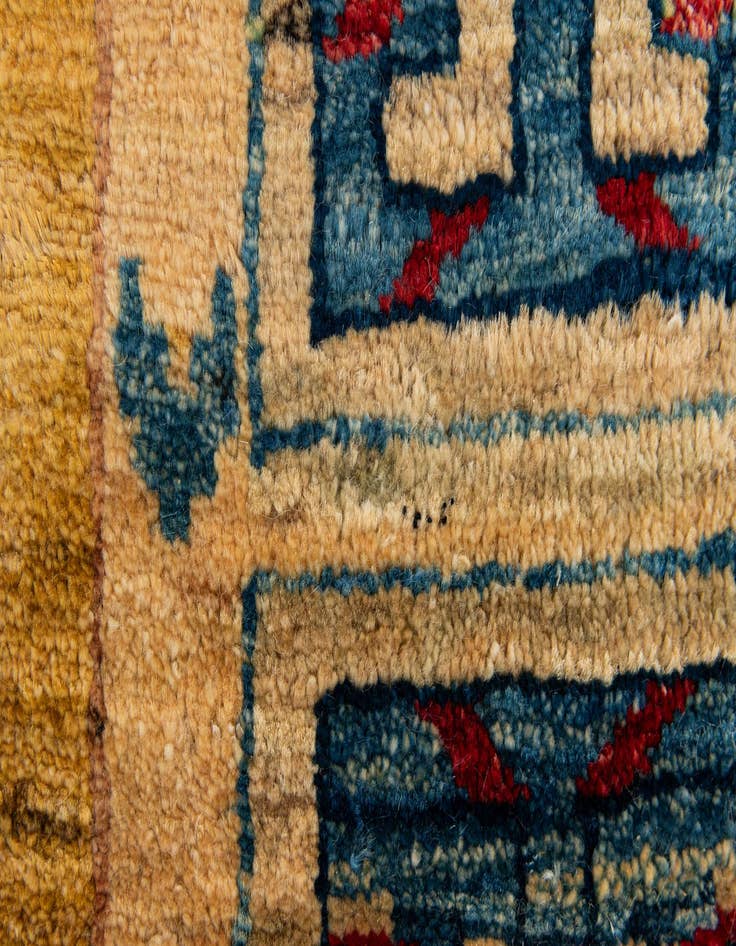 Detail image of 6' 5 x 7' 4  Hand Knotted Ziegler Wool Rug