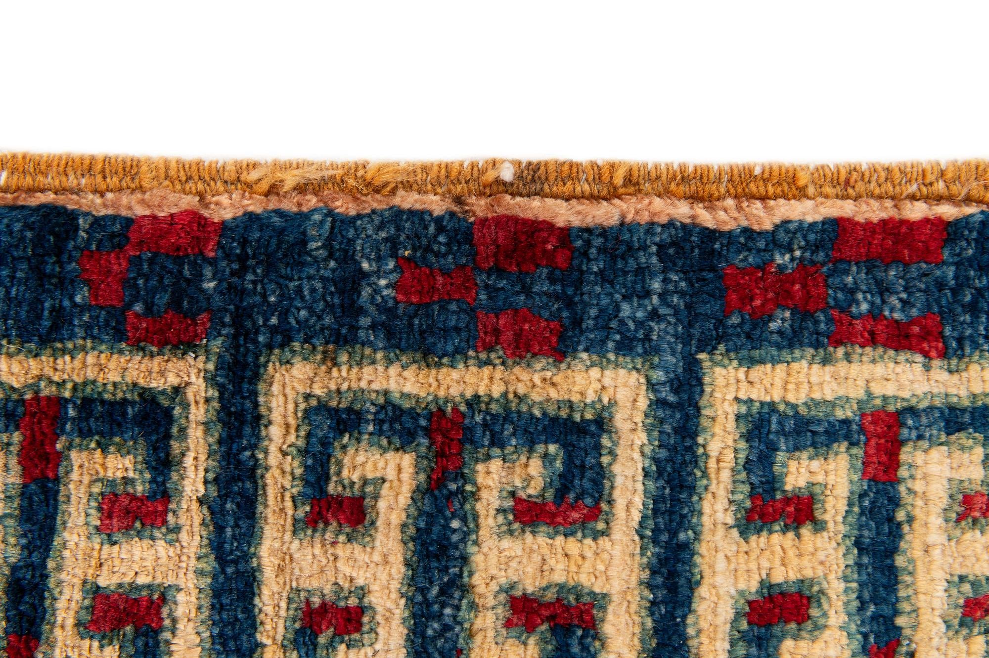 2' 8 x 4' 1 Hand Knotted Ziegler Wool Rug