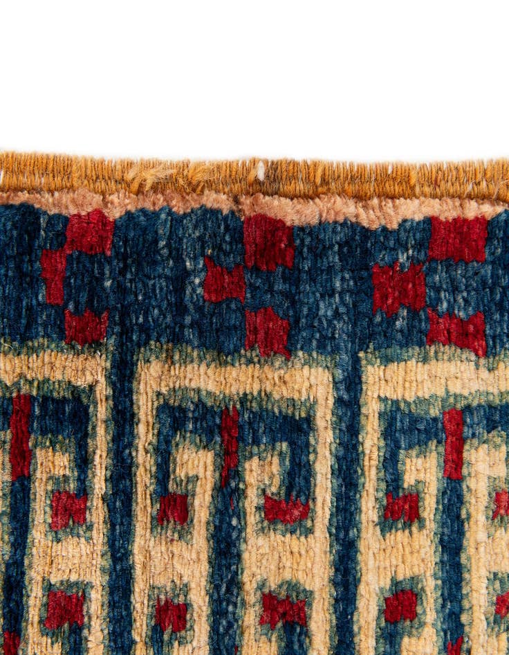 Detail image of 2' 8 x 4' 1  Hand Knotted Ziegler Wool Rug