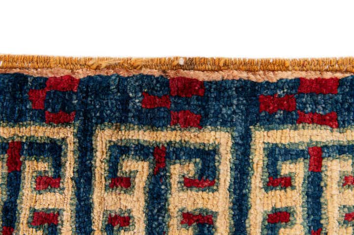 2' 8 x 4' 1 Hand Knotted Ziegler Wool Rug