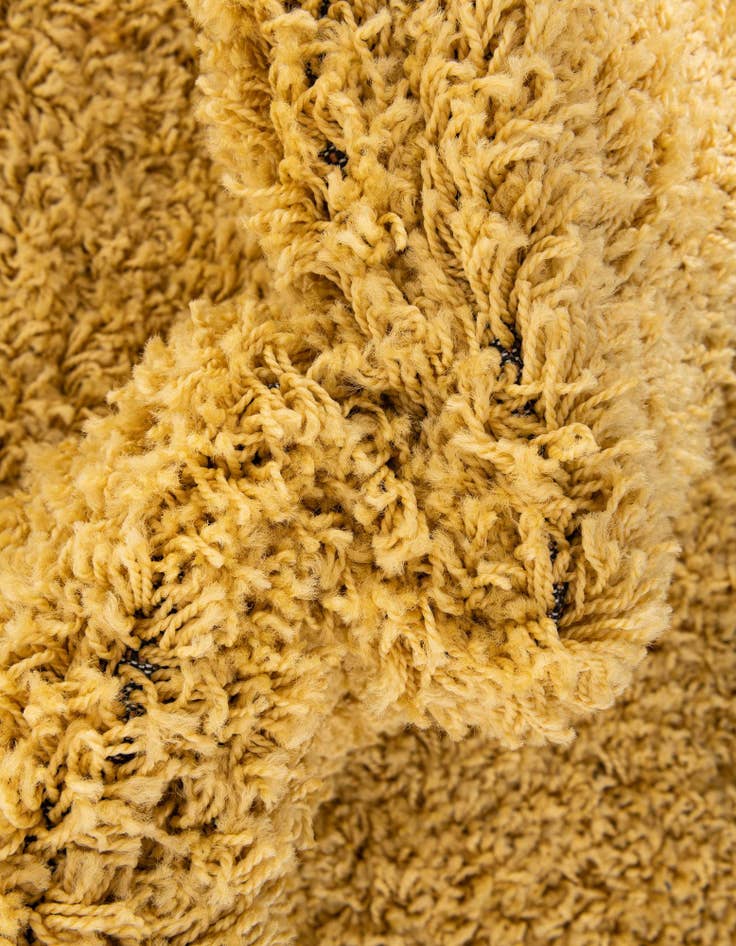 Detail image of 3' 3 x 3' 3 Everyday Shag Round Rug
