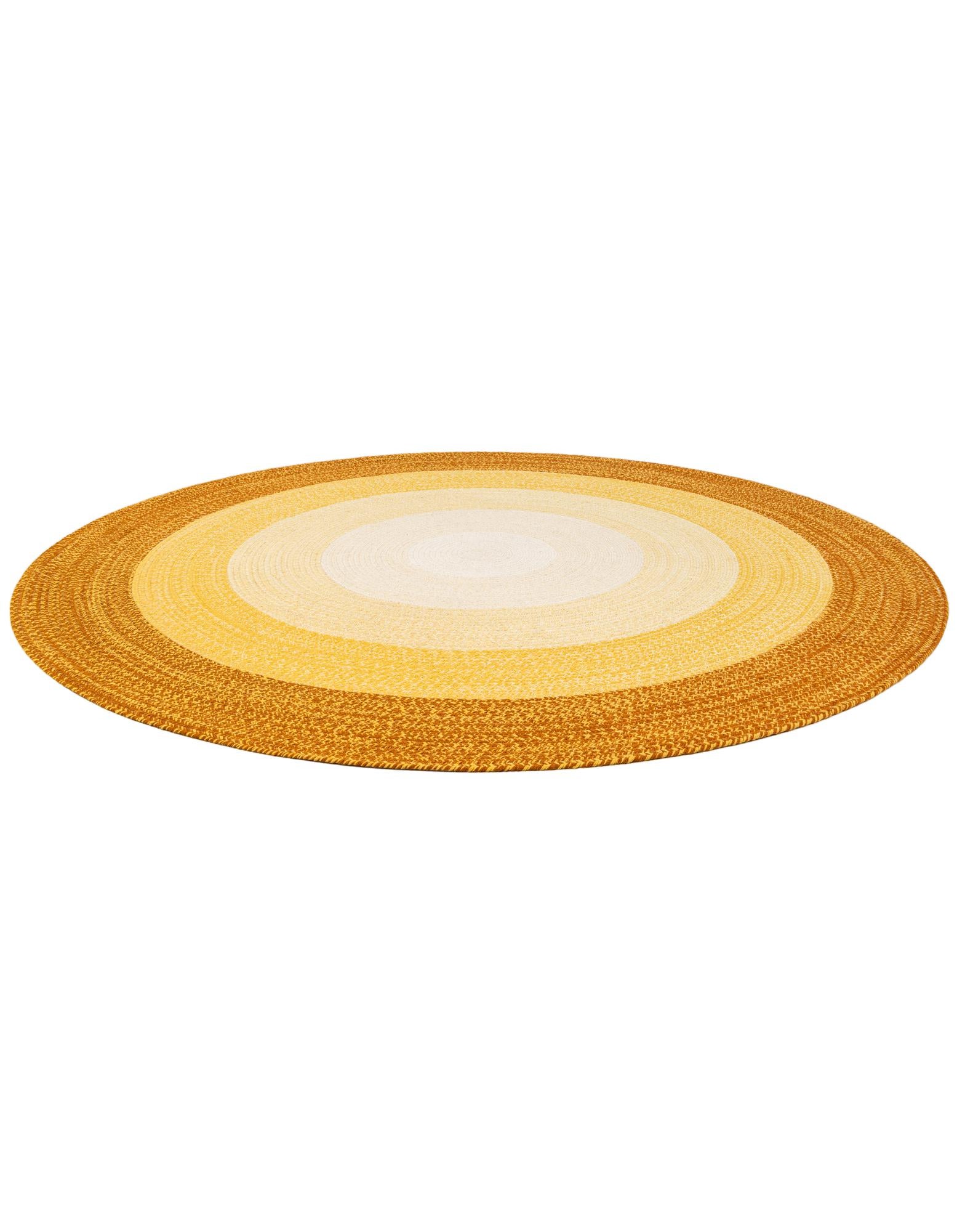 7' 10 x 7' 10 Handmade Hand Braided Wool Round Rug