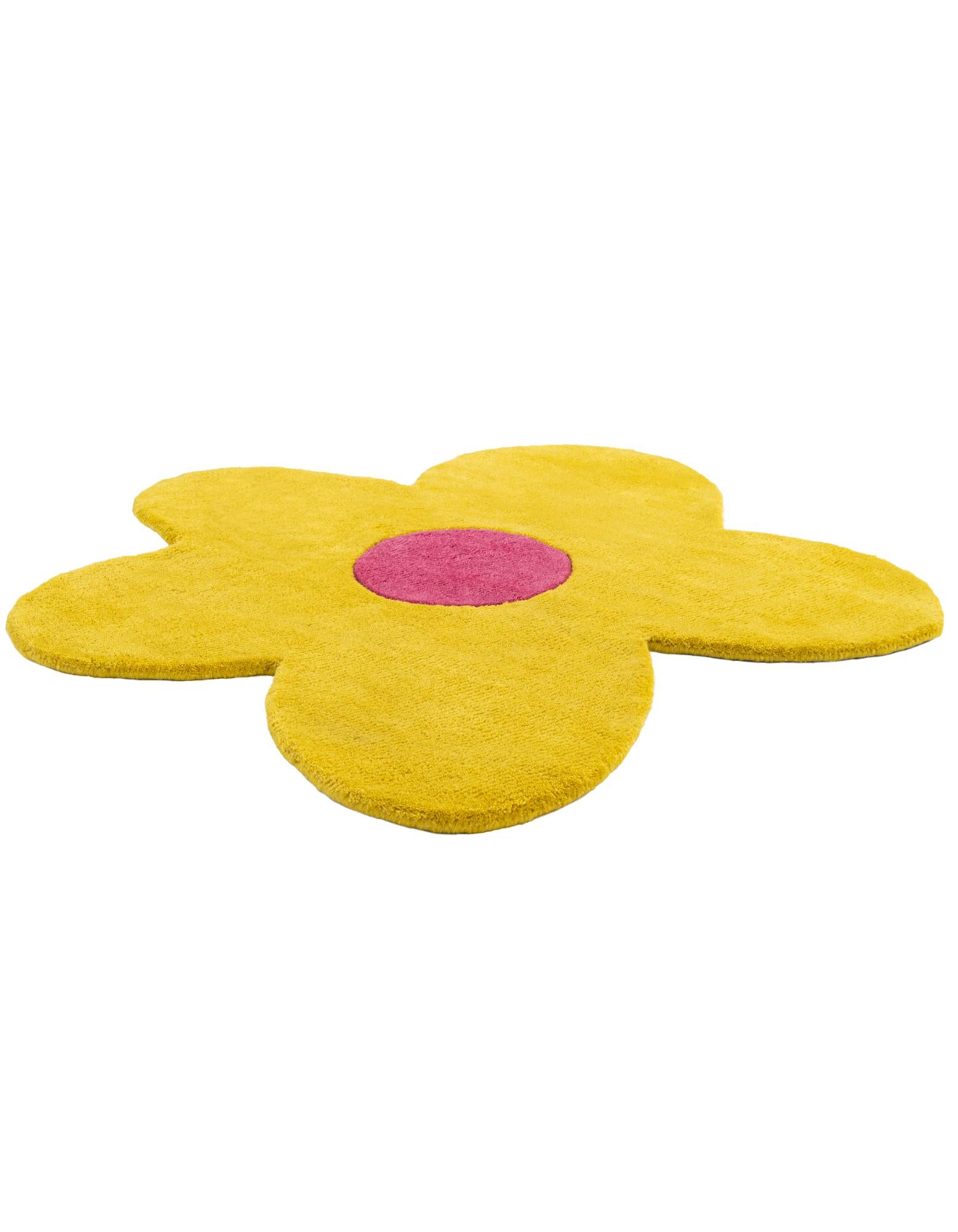 3' 1 x 3' 1 Happy Rugs Funky Flower Wool Round