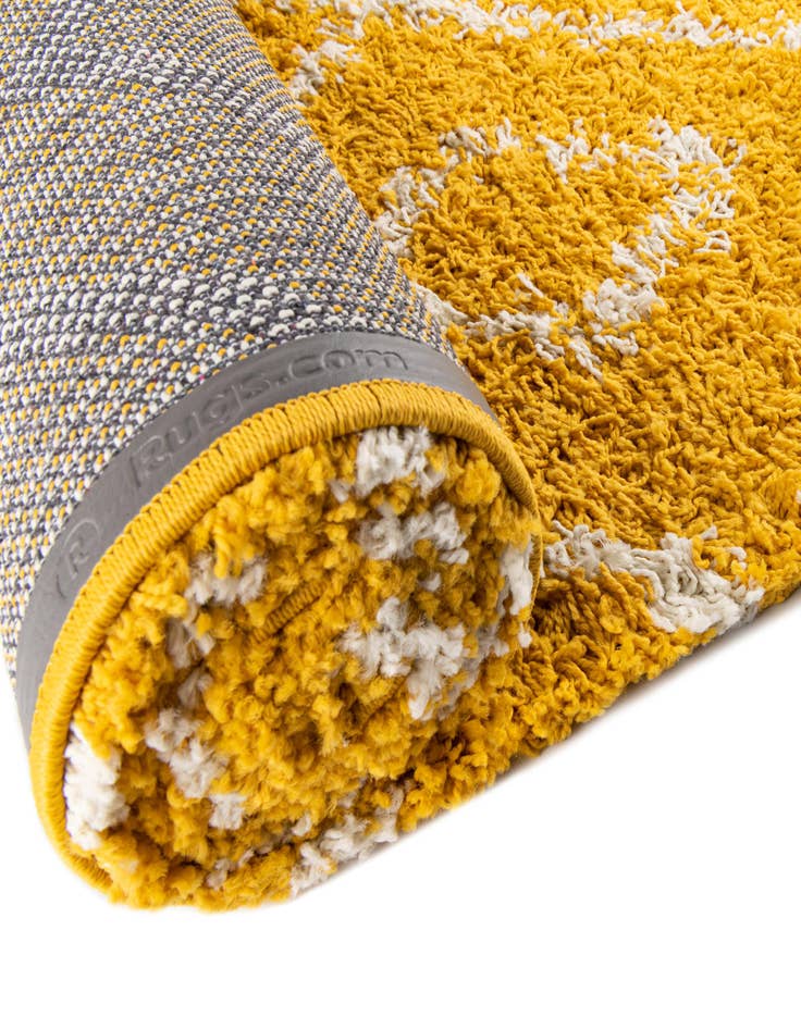 Detail image of 5' 3 x 5' 3 Lattice Shag Round Rug