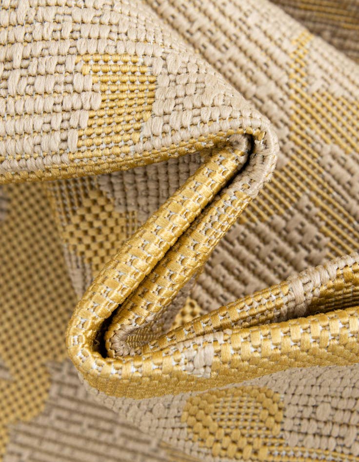 Detail image of 6' x 6' Easy-Clean Botanical Indoor / Outdoor Round Rug