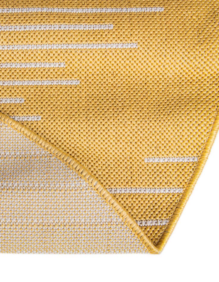 Detail image of 4' x 4' Easy-Clean Modern Indoor / Outdoor Round Rug