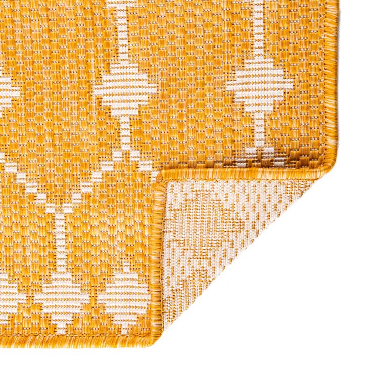 Detail image of 4' x 4' Easy-Clean Trellis Indoor / Outdoor Round Rug