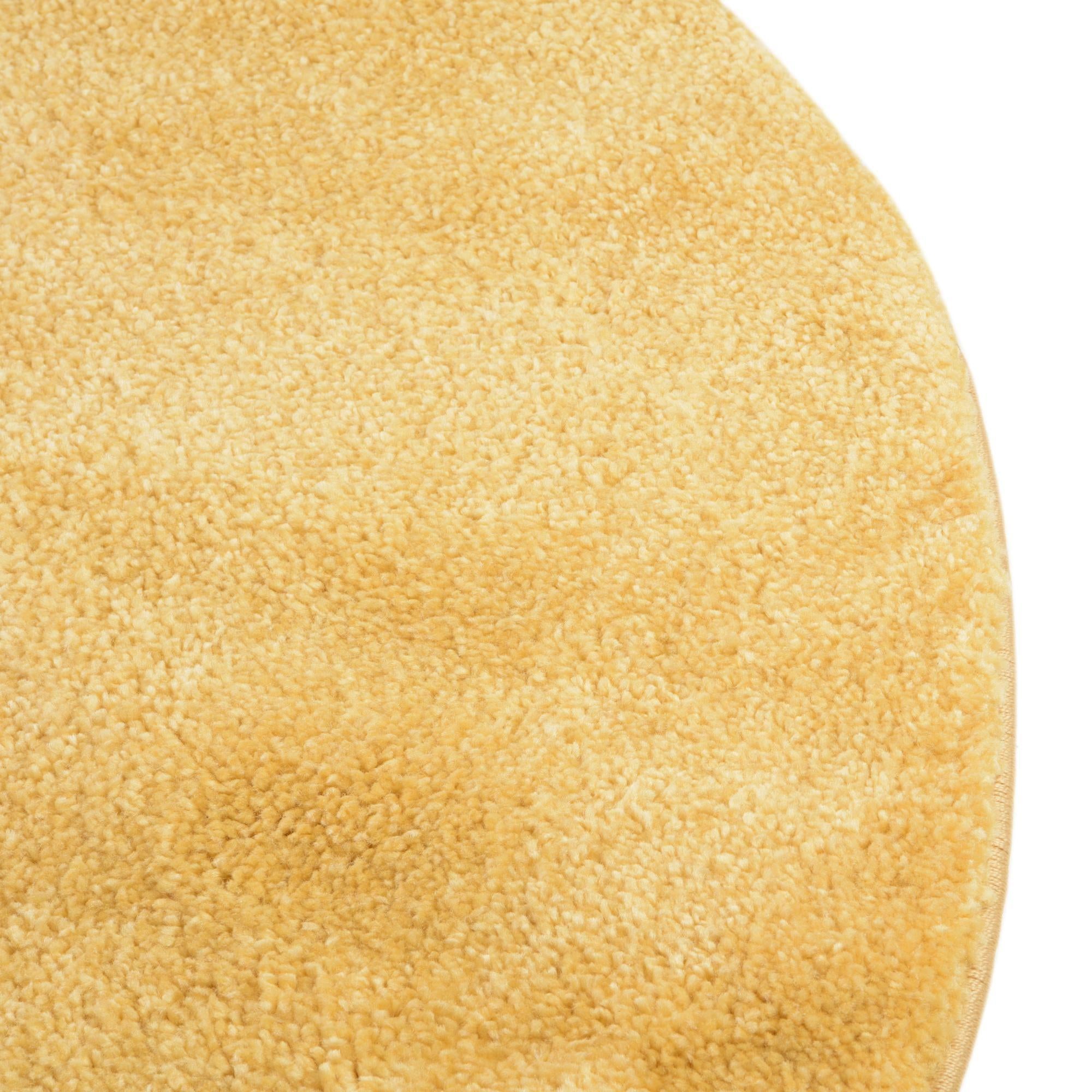 6' x 6' Solid Frieze Round Rug