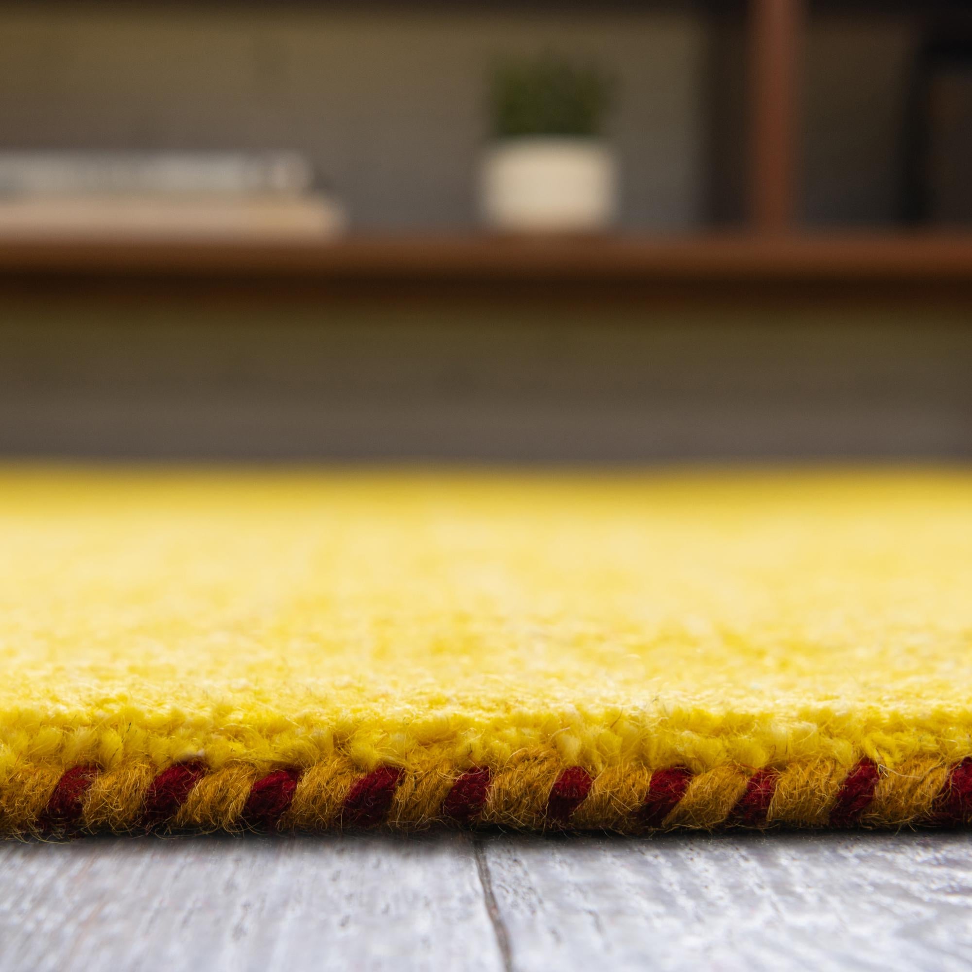 2' 4 x 2' 4 Solid Gabbeh Wool Round Rug