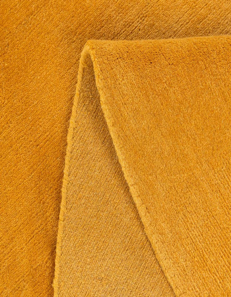 Detail image of 5' 4 x 5' 4  Hand Knotted Tibet Wool Round Rug