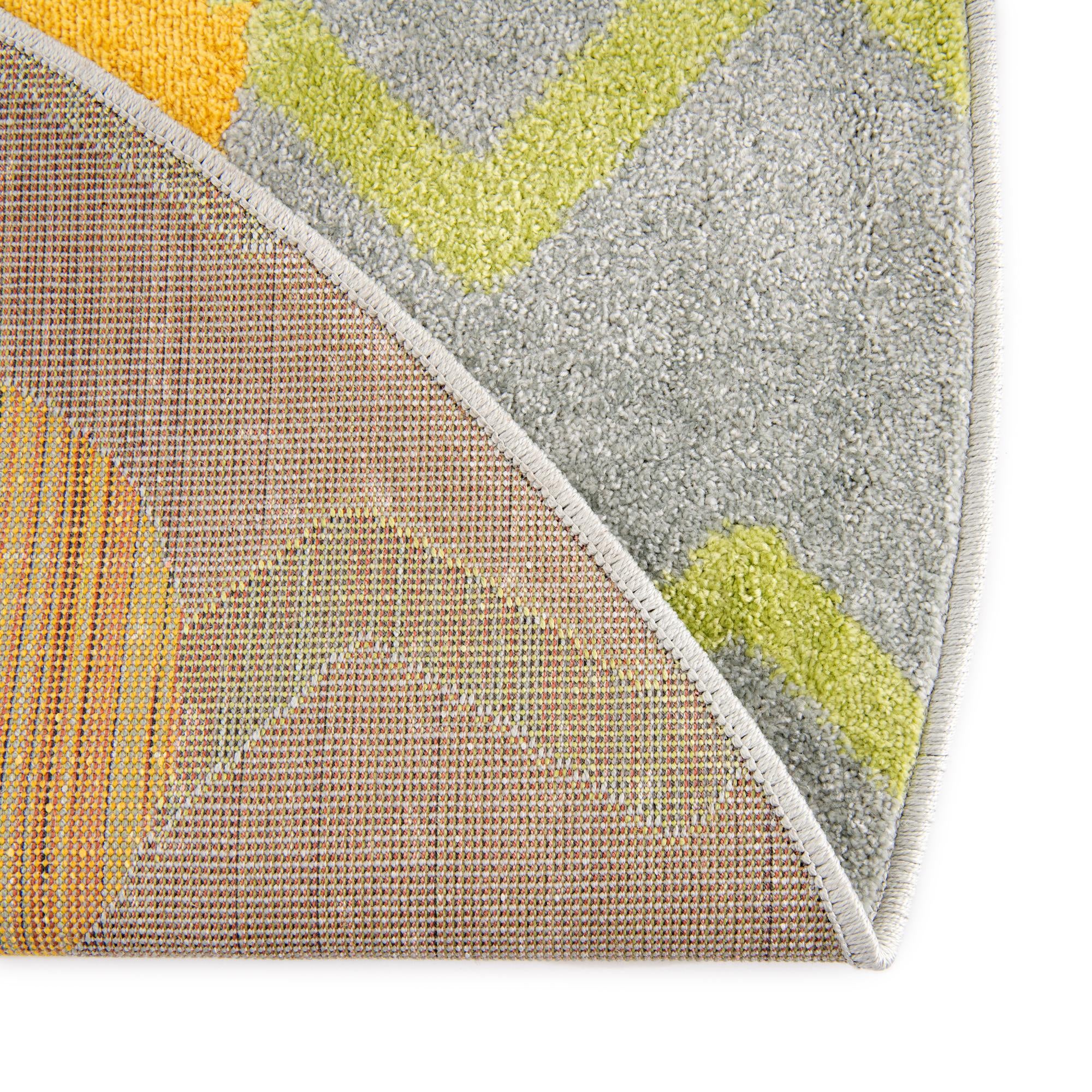 5' 3 x 5' 3 Bear Whimsy Kids Round Rug