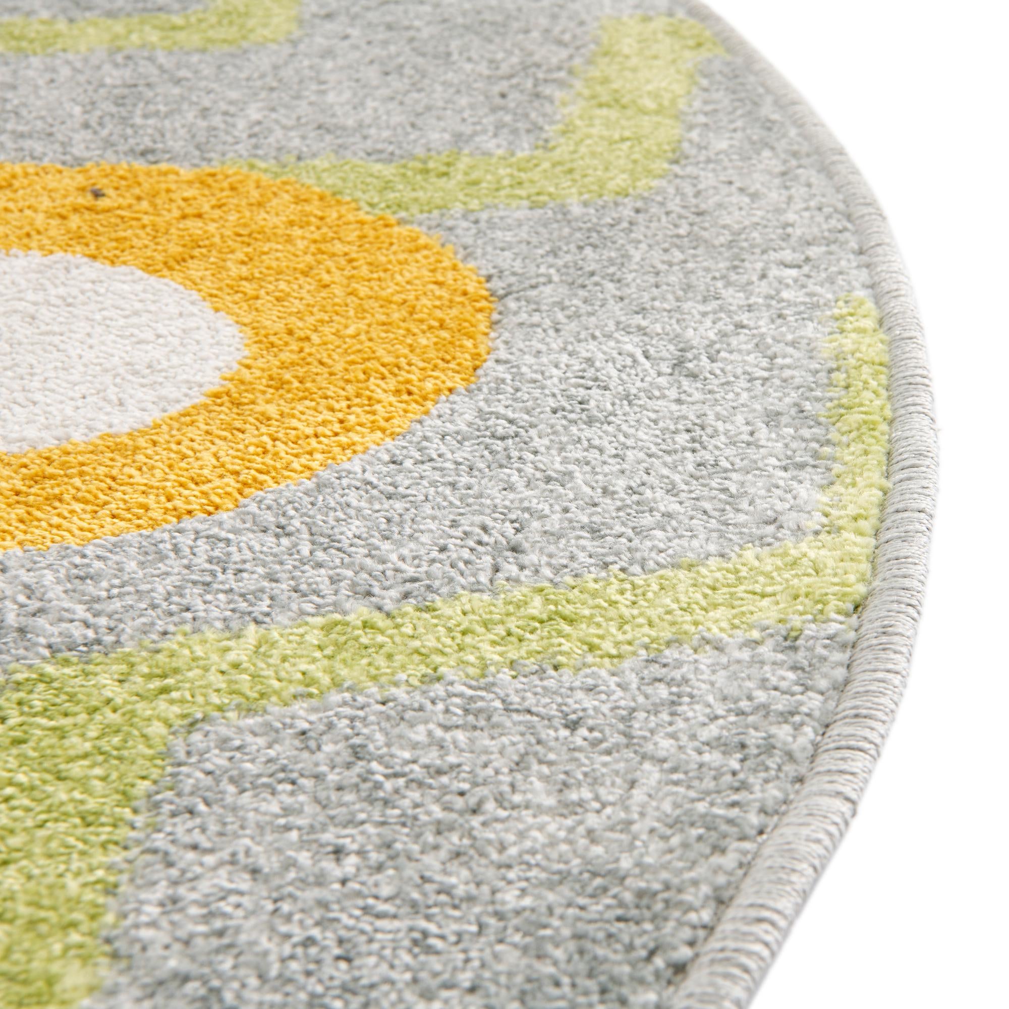5' 3 x 5' 3 Bear Whimsy Kids Round Rug