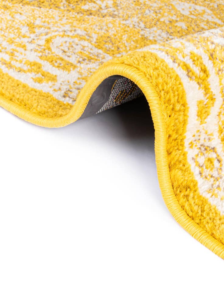 Detail image of 2' x 6' Carrington Runner Rug