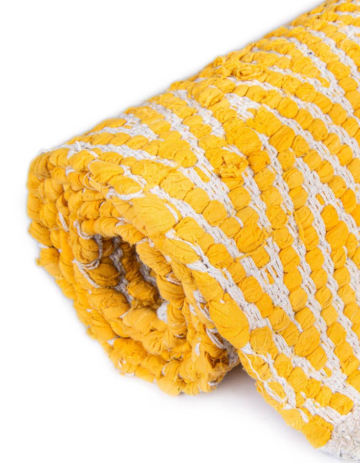 Detail image of 2' 7 x 10'  Hand Woven Chindi Chevron Runner Rug