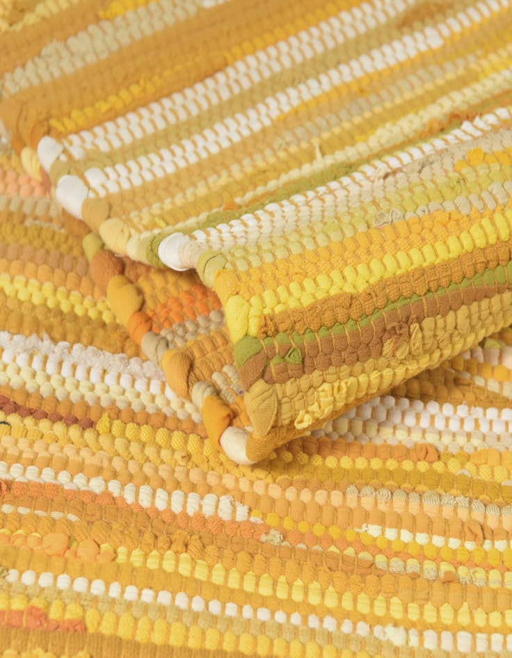 Detail image of 2' 7 x 9' 10  Hand Woven Chindi Cotton Runner Rug