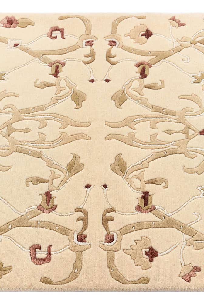 2' 7 x 10' Darya Runner Rug