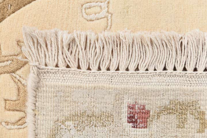 2' 7 x 10' Darya Runner Rug