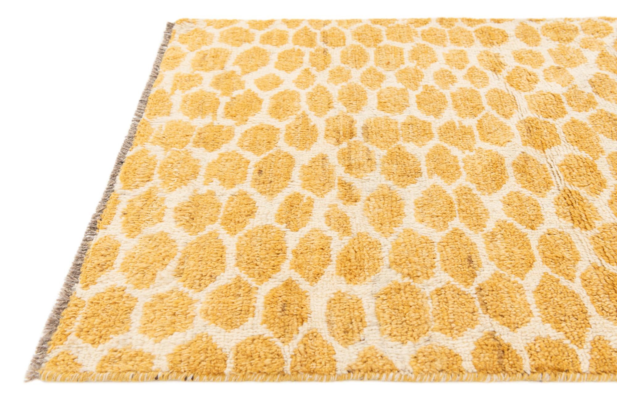 2' 10 x 10' Hand Knotted Darya Wool Runner Rug