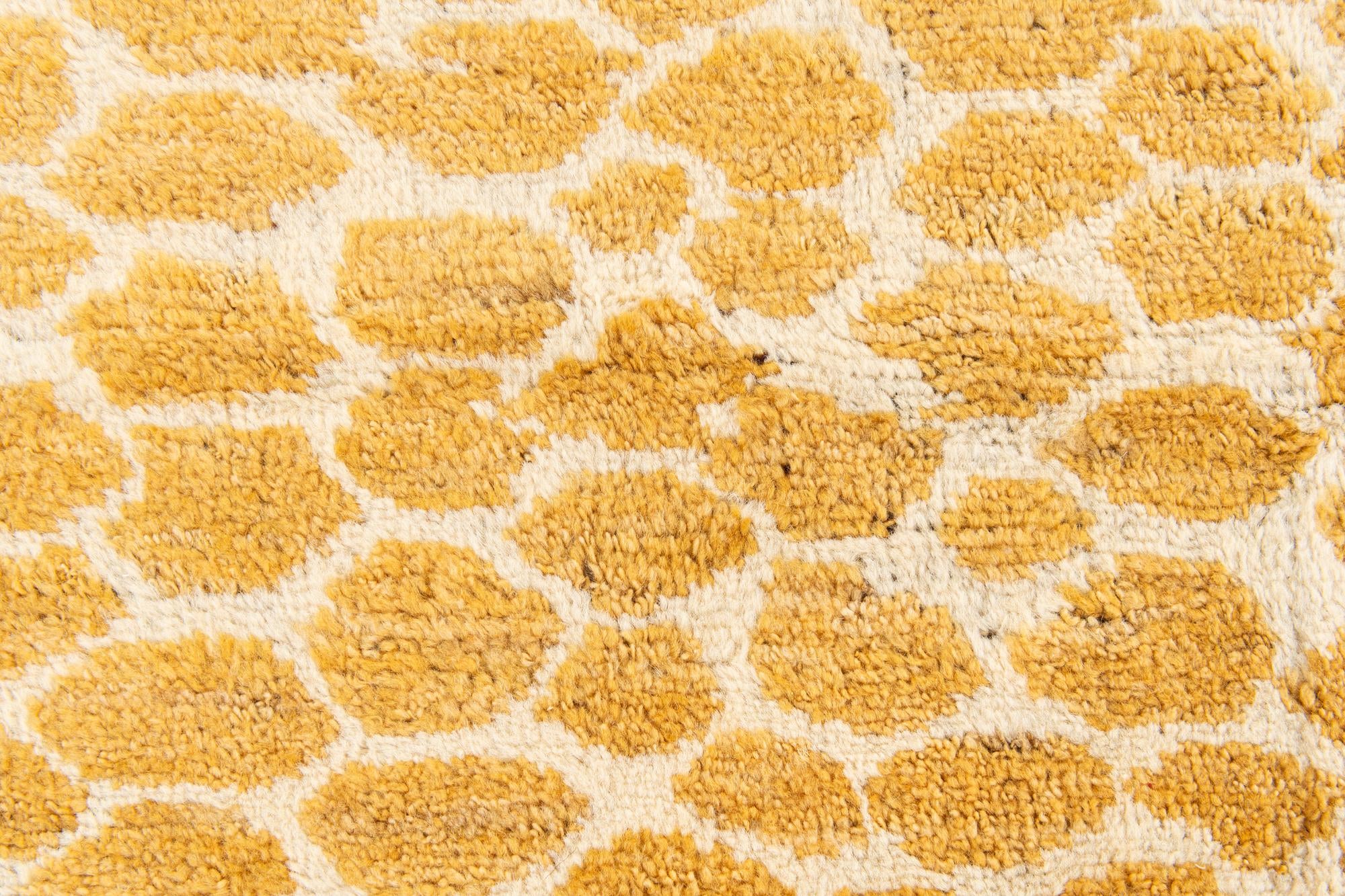 2' 10 x 10' Hand Knotted Darya Wool Runner Rug