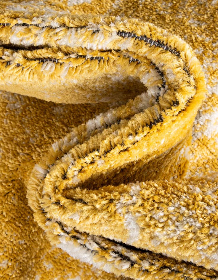 Detail image of 2' x 13' Dover Runner Rug