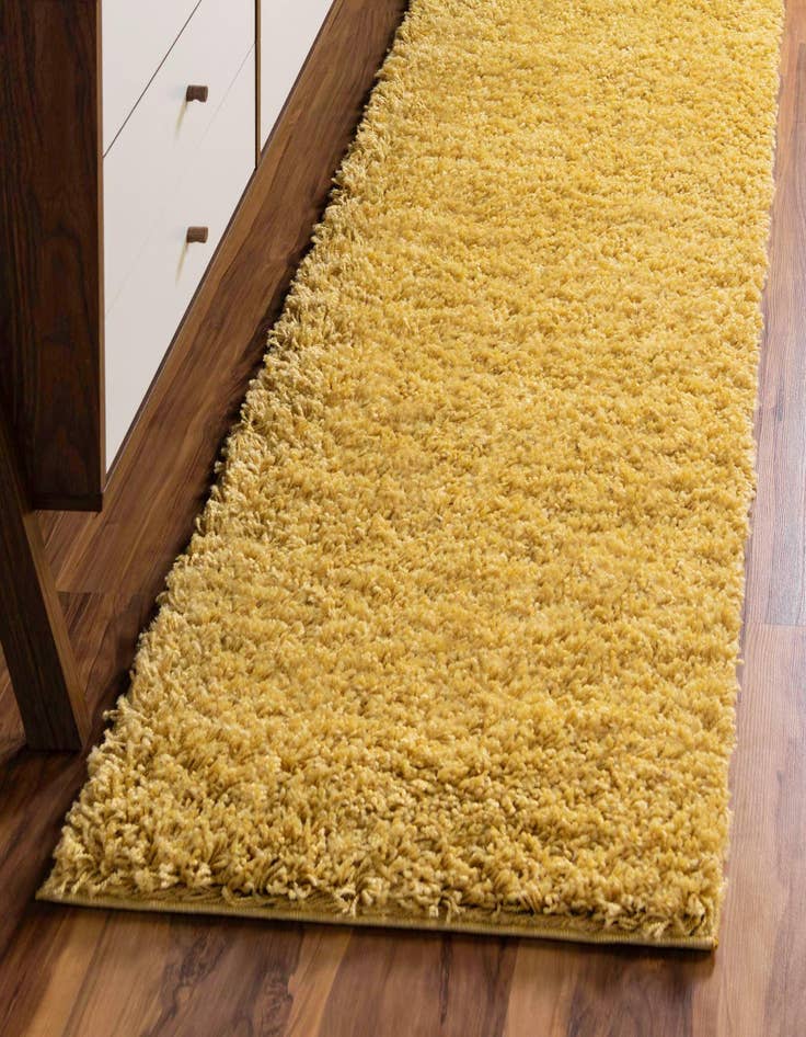 Detail image of 2' 6 x 13' Everyday Shag Runner Rug