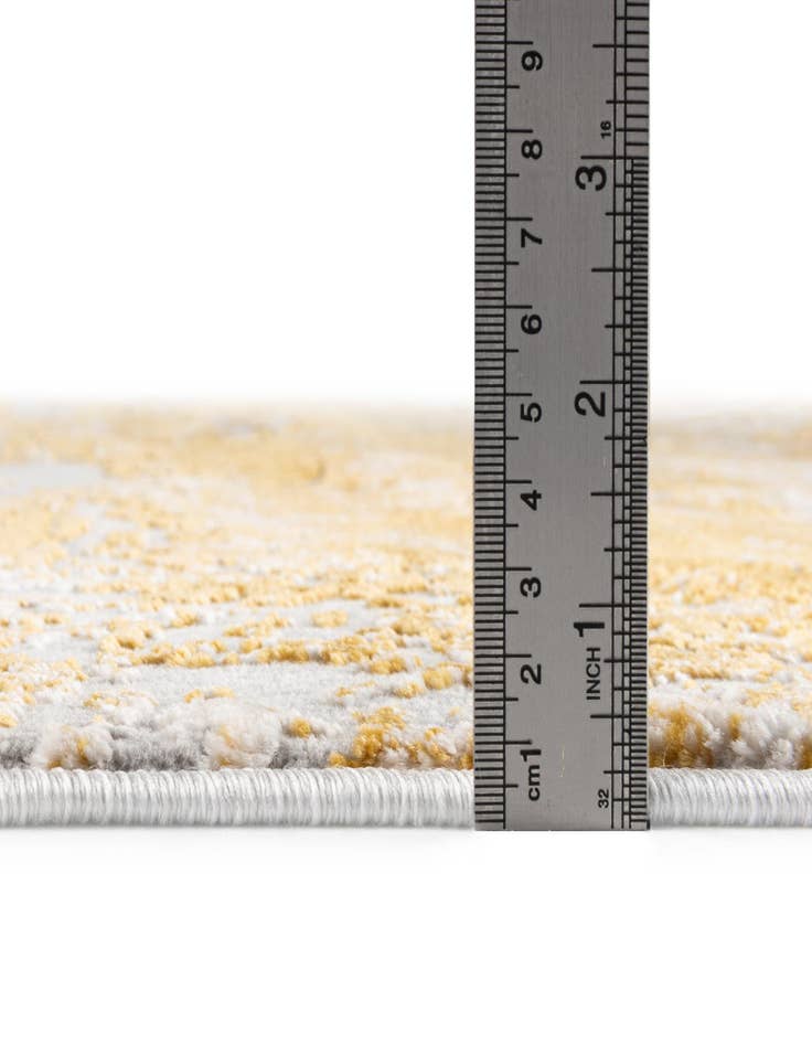 Detail image of 2' x 6' Finsbury Runner Rug