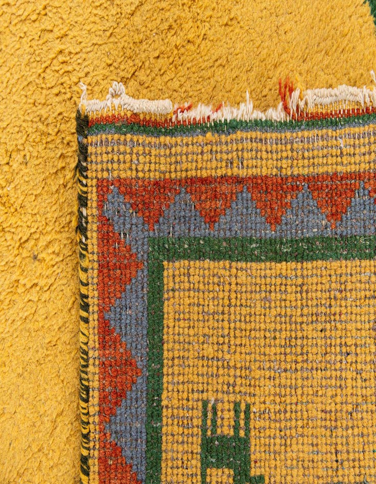 Detail image of 2' 4 x 4' 10  Hand Knotted Gabbeh Wool Runner Rug