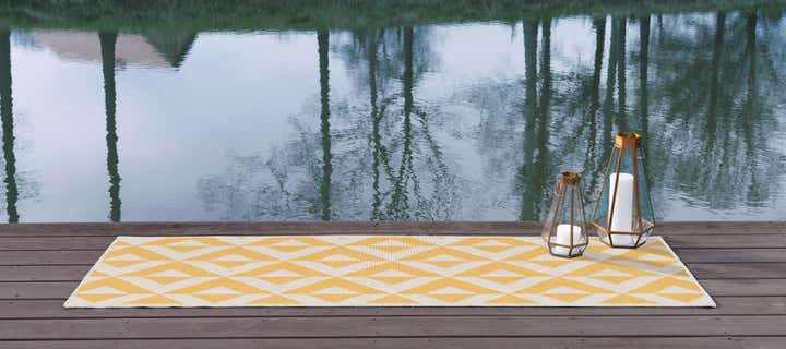 2' x 6' Easy-Clean Jill Zarin Napa Indoor / Outdoor Runner Rug