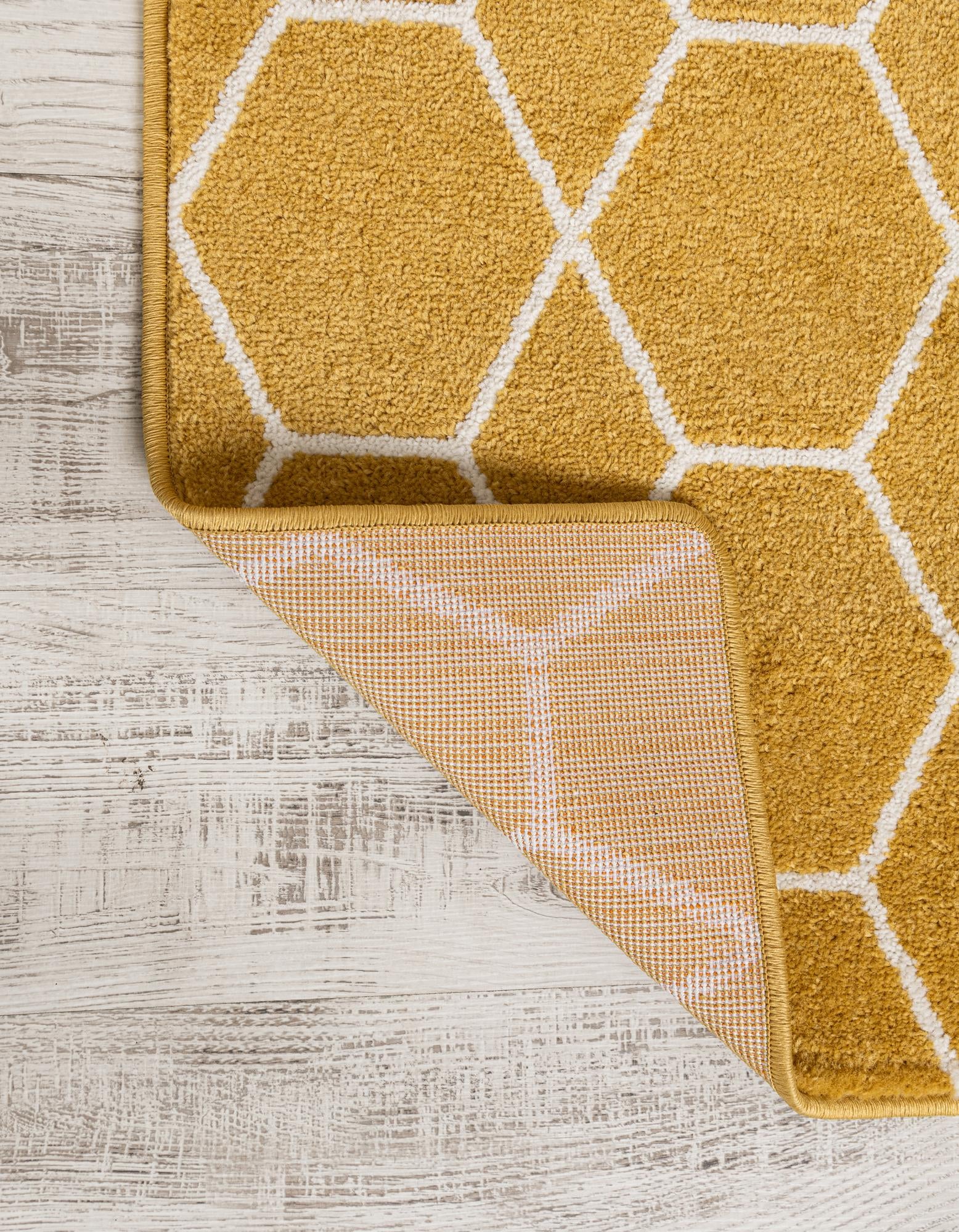 2' x 13' Lattice Frieze Runner Rug