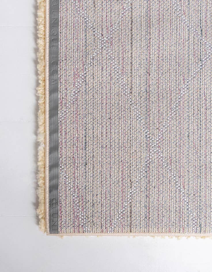 Detail image of 2' 7 x 6' Marrakesh Shag Runner Rug