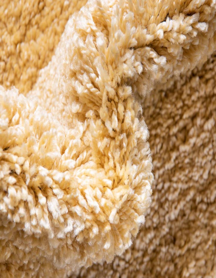 Detail image of 2' 7 x 10' Marrakesh Shag Runner Rug