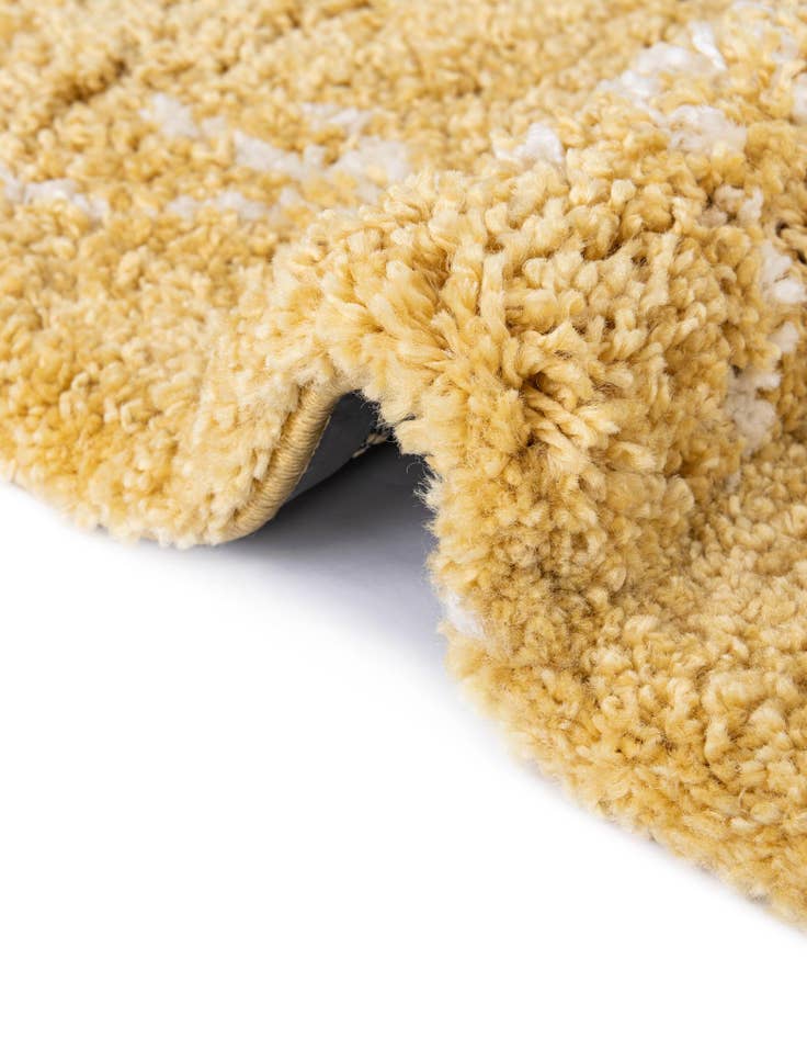 Detail image of 2' 7 x 10' Moroccan Shag Runner Rug