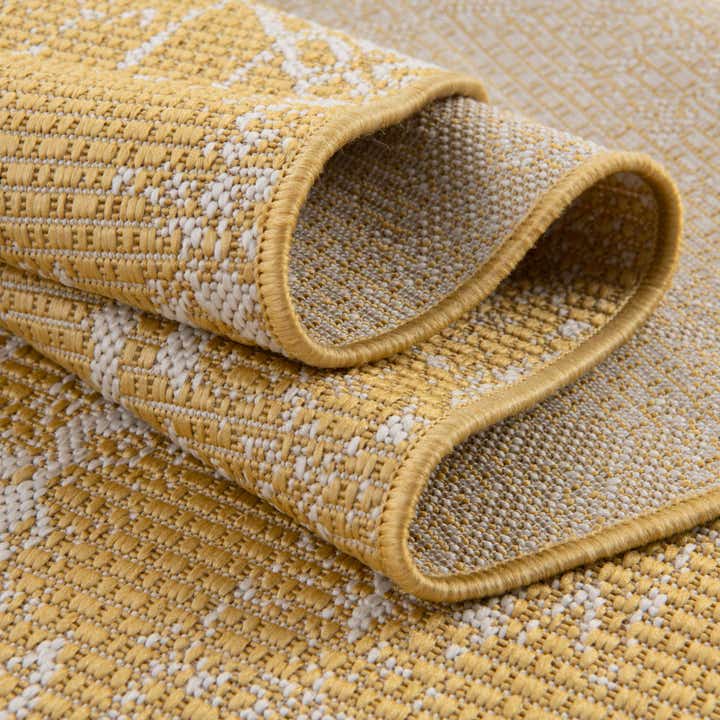 2' 7 x 8' Easy-Clean Bohemian Indoor / Outdoor Runner Rug