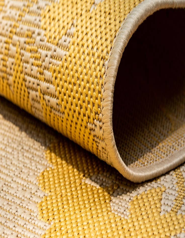 Detail image of 2' 2 x 6'  Washable Botanical Indoor / Outdoor Runner Rug