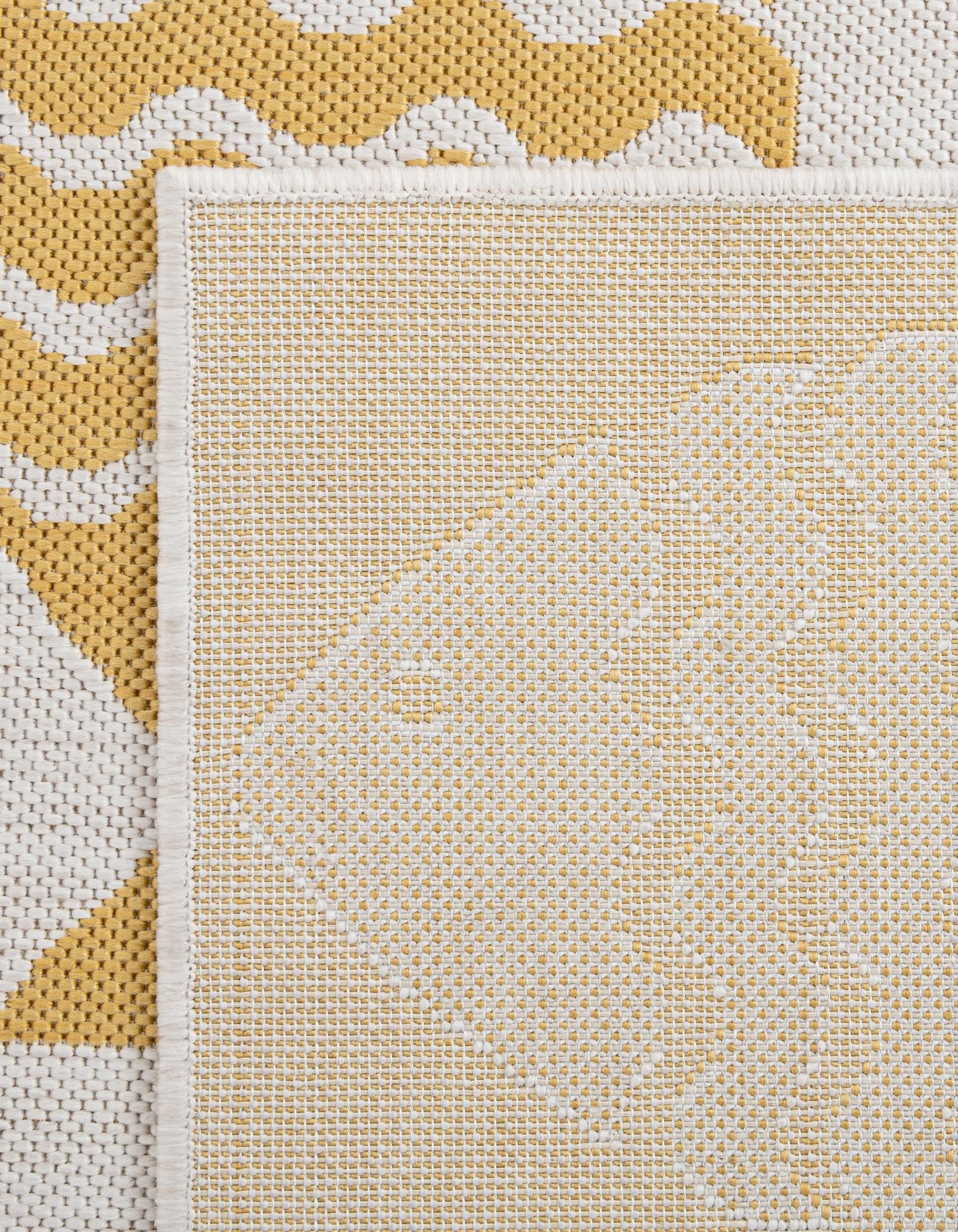 2' x 5' 3 Easy-Clean Coastal Indoor / Outdoor Runner Rug