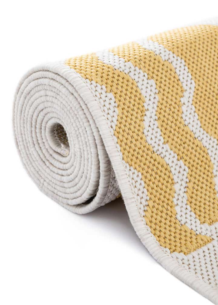 2' x 6' 1 Easy-Clean Coastal Indoor / Outdoor Runner Rug