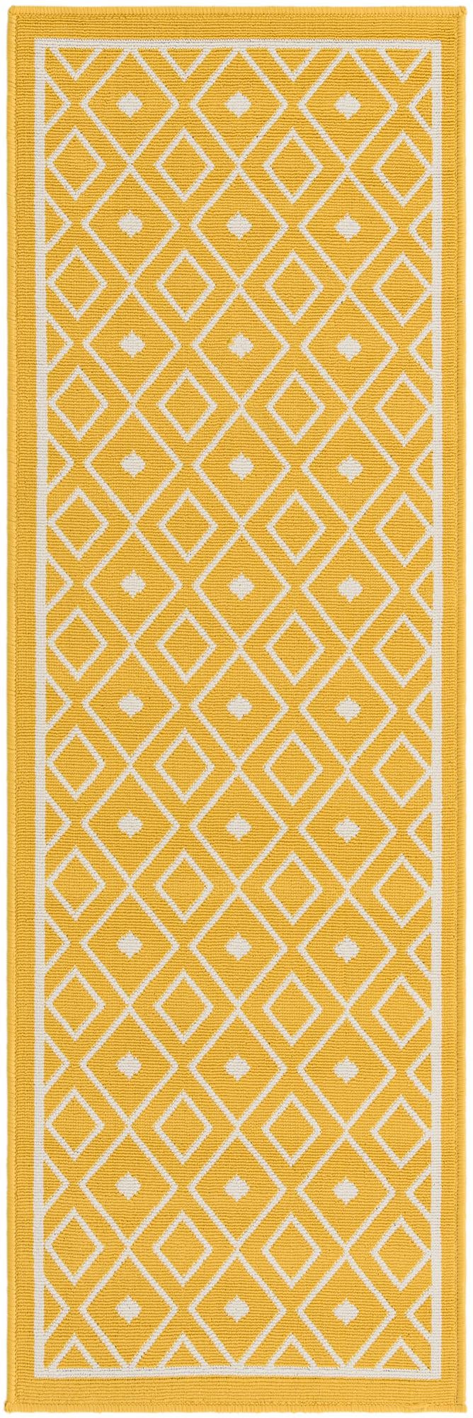 2' x 6' Easy-Clean Trellis Indoor / Outdoor Runner Rug