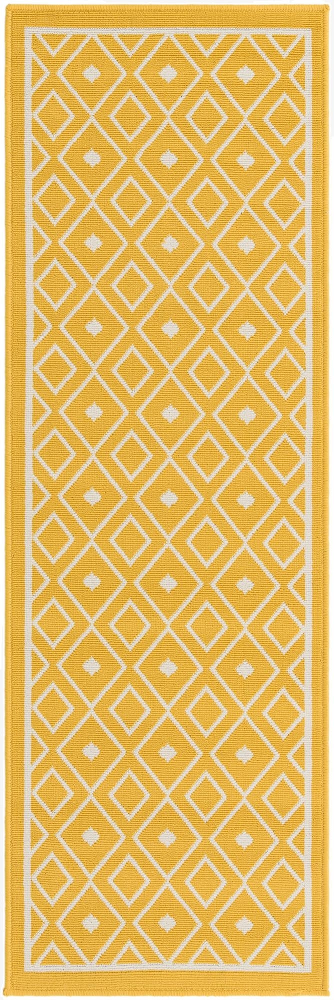 2' x 6'  Washable Trellis Indoor / Outdoor Runner Rug