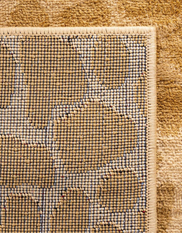 Detail image of 2' 7 x 10' Safari Runner Rug