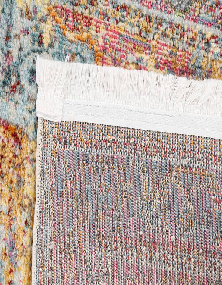 Detail image of 2' 5 x 6' 7 Santiago Runner Rug