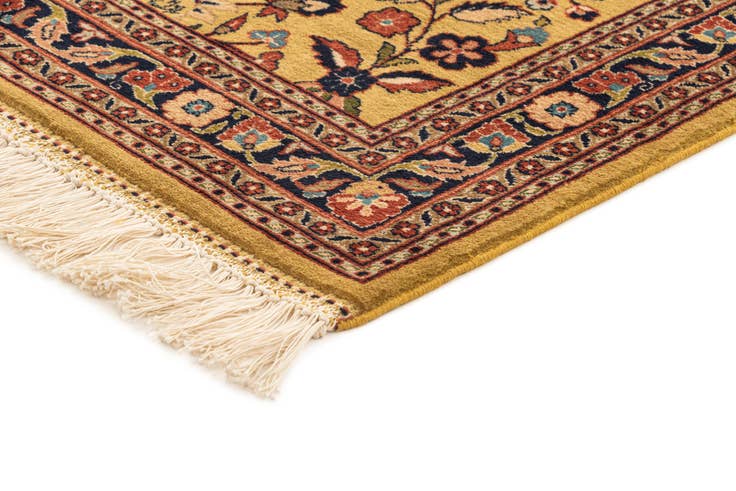 Detail image of 2' 5 x 4' 8 Sarouk Runner Rug