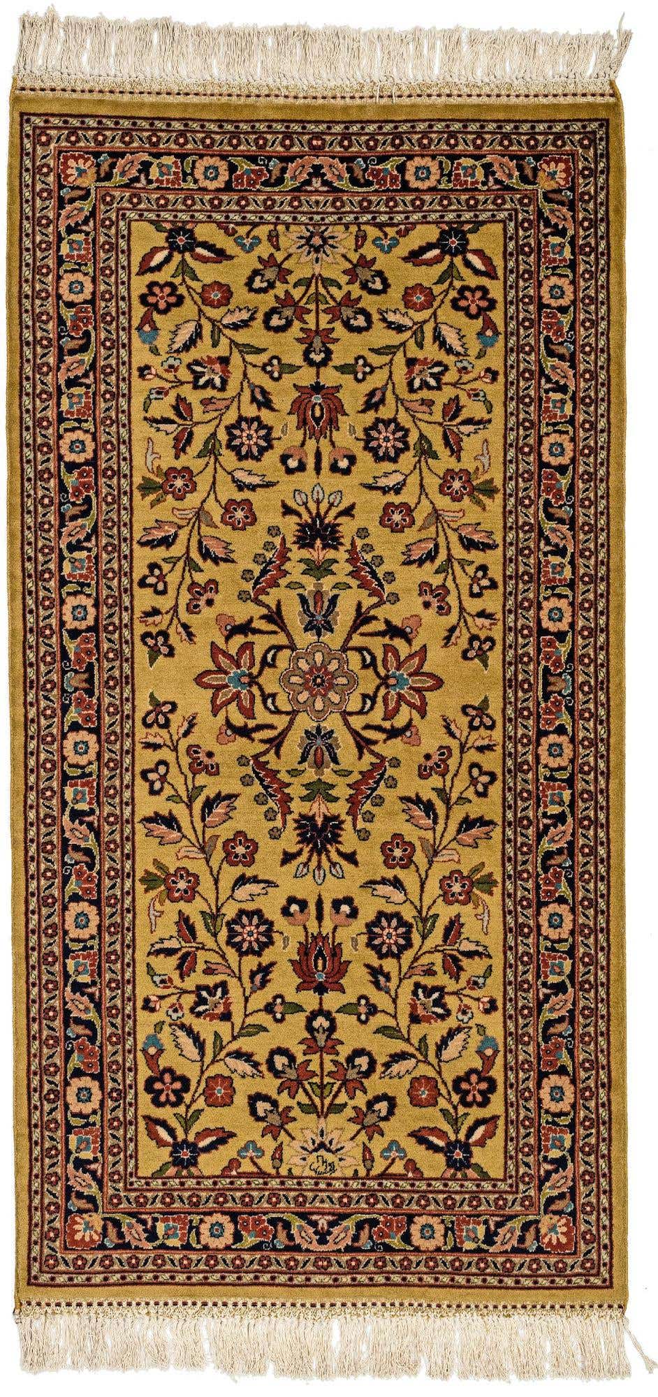 2' 5 x 4' 8 Sarouk Runner Rug