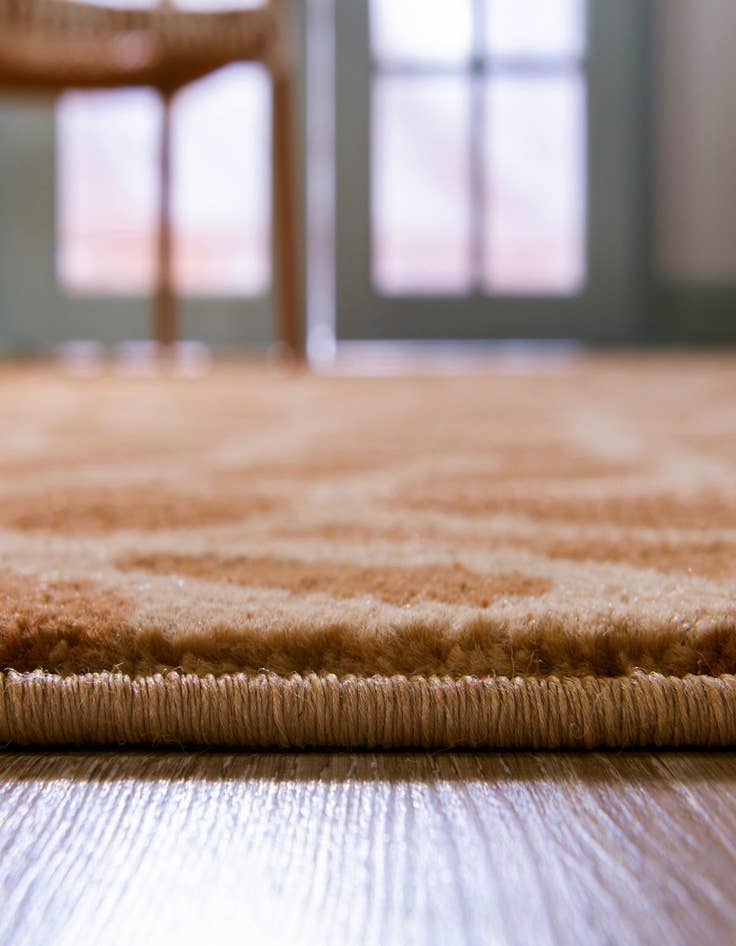 Detail image of 2' 7 x 10' Savannah Runner Rug