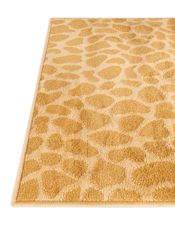 Detail image of 2' 7 x 10' Savannah Runner Rug