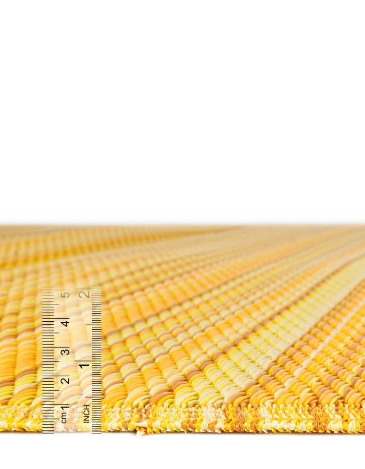 Detail image of 2' x 6' Easy-Clean Vista Breeze Indoor / Outdoor Runner Rug