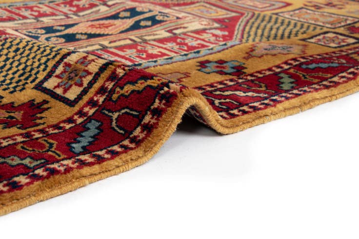 Detail image of 2' 9 x 19' Yazd Wool Runner Rug