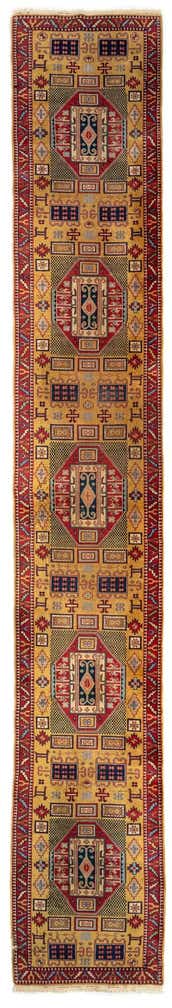 2' 9 x 19' Yazd Wool Runner Rug